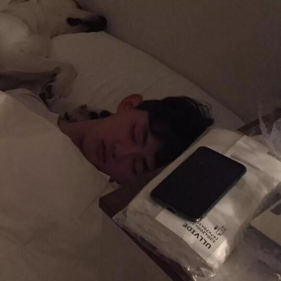 悲伤的网名男生