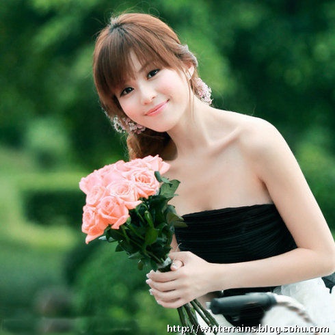 深圳大学温健婷