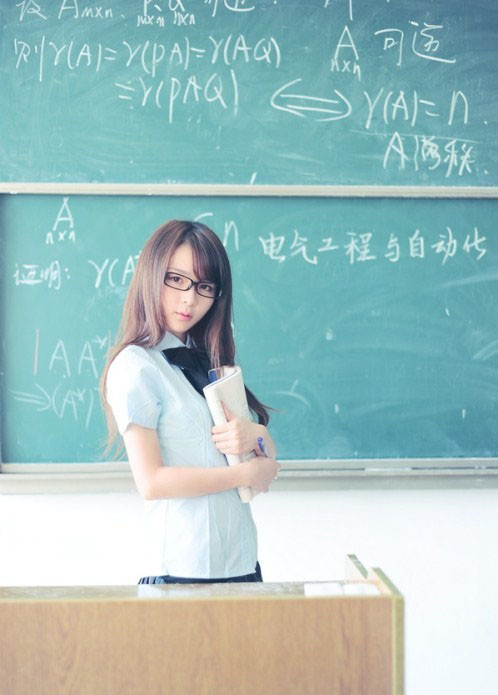 年轻貌美的女学生1
